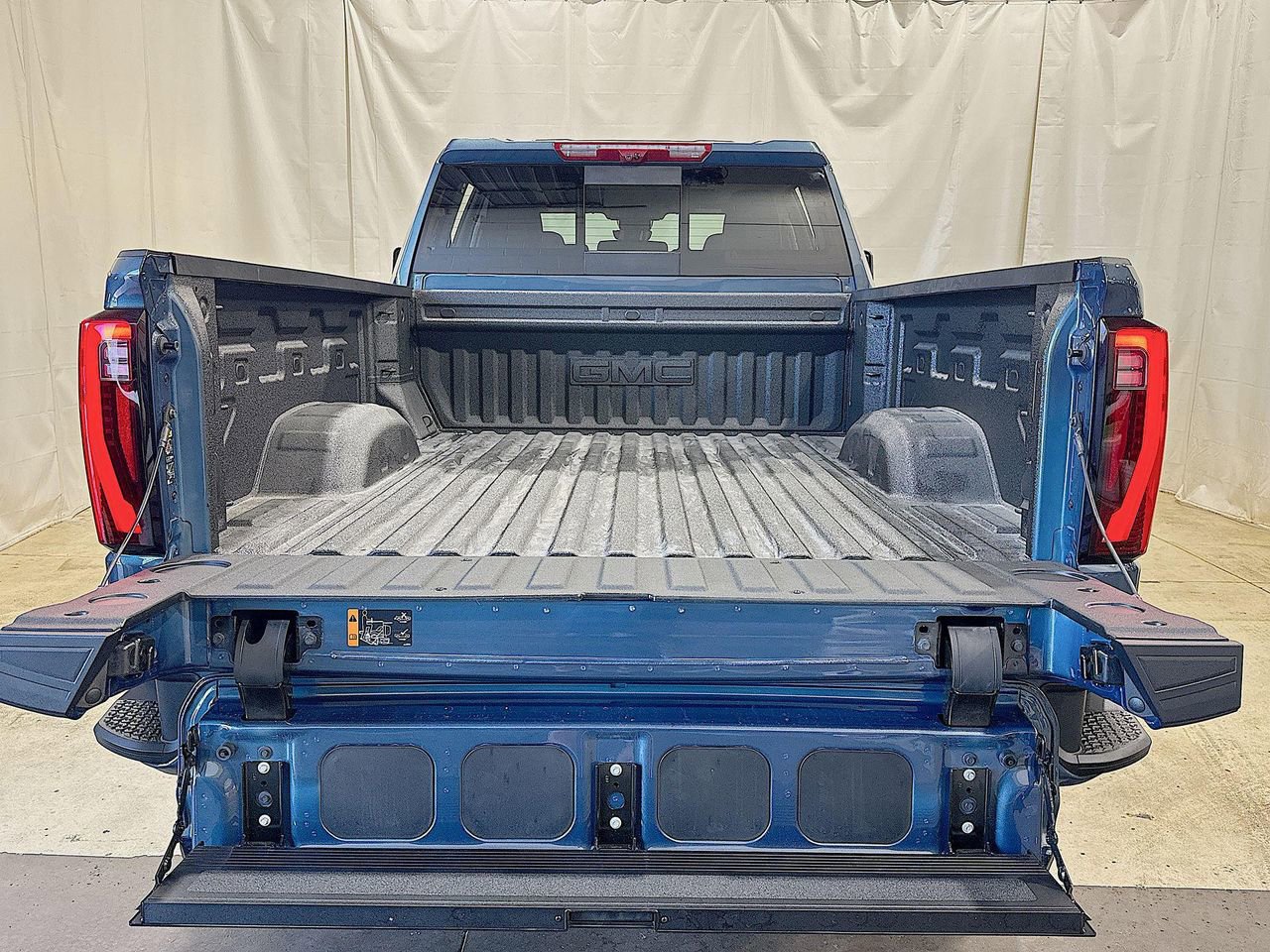 2026 Gmc Sierra 2500 HD Denali photo 24
