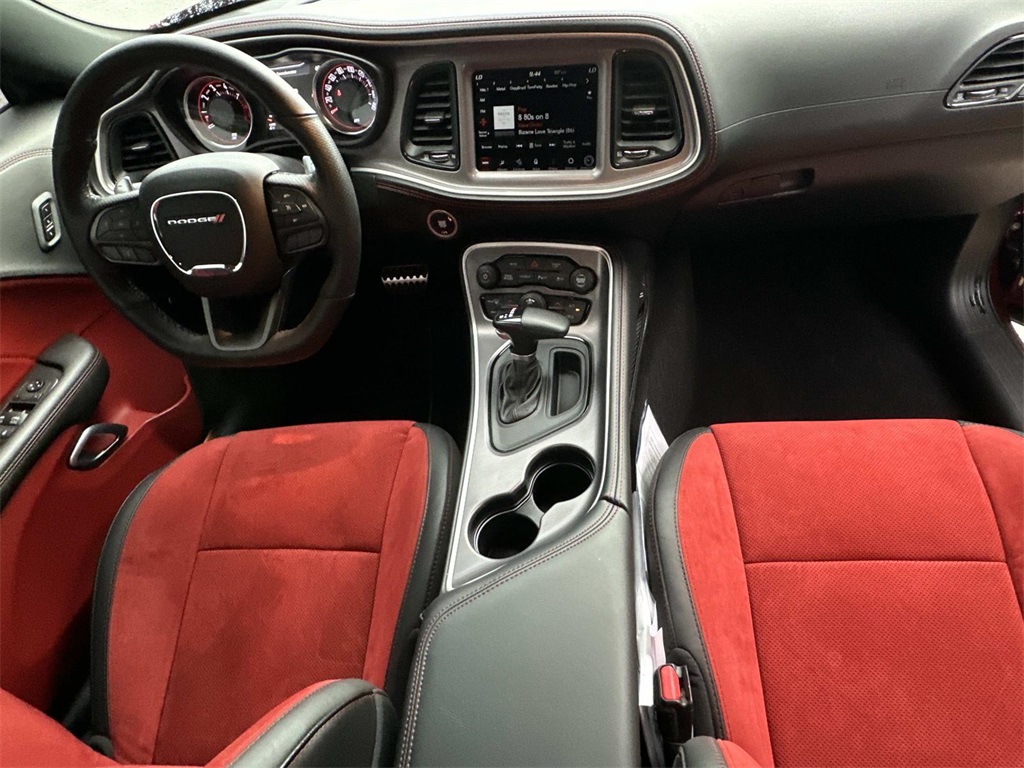 2022 Dodge Challenger R/T Scat Pack Widebody photo 2