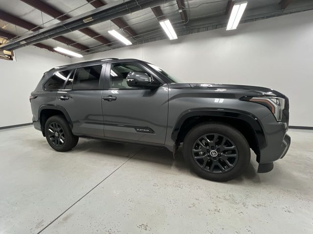 2024 Toyota Sequoia Platinum photo 2