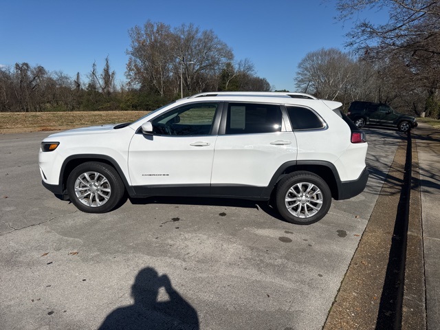2019 Jeep Cherokee Latitude photo 4