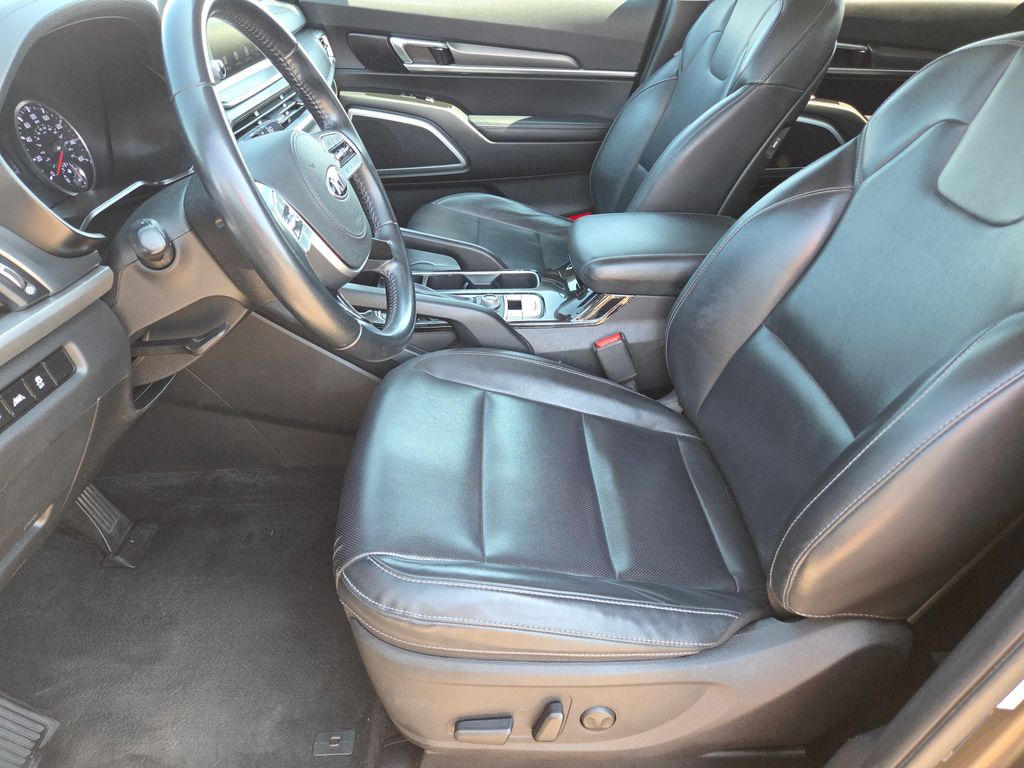 2020 Kia Telluride S photo 15