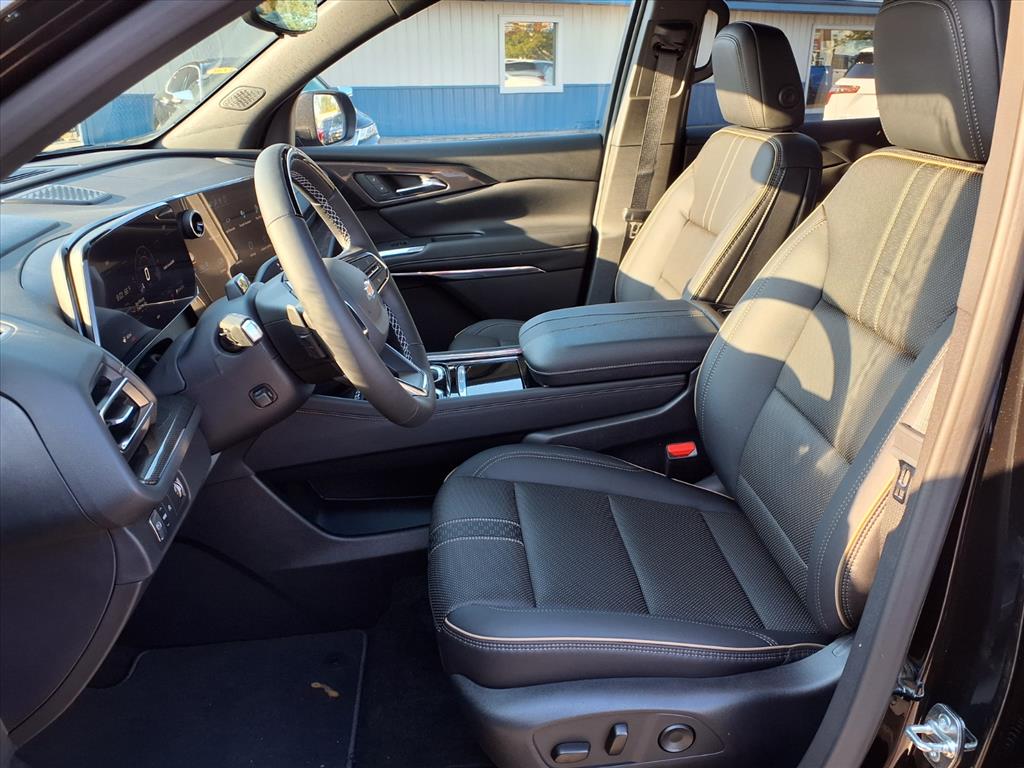 2026 Chevrolet Traverse High Country photo 3