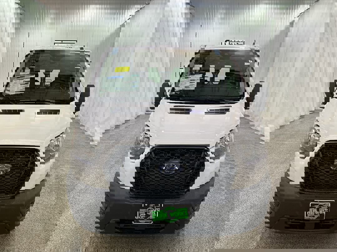 2025 Ford Transit Cargo Van photo 2