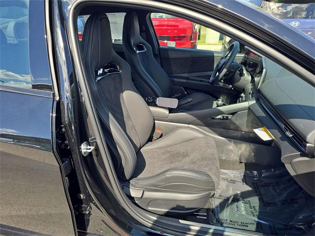 2025 Hyundai Elantra N photo 24