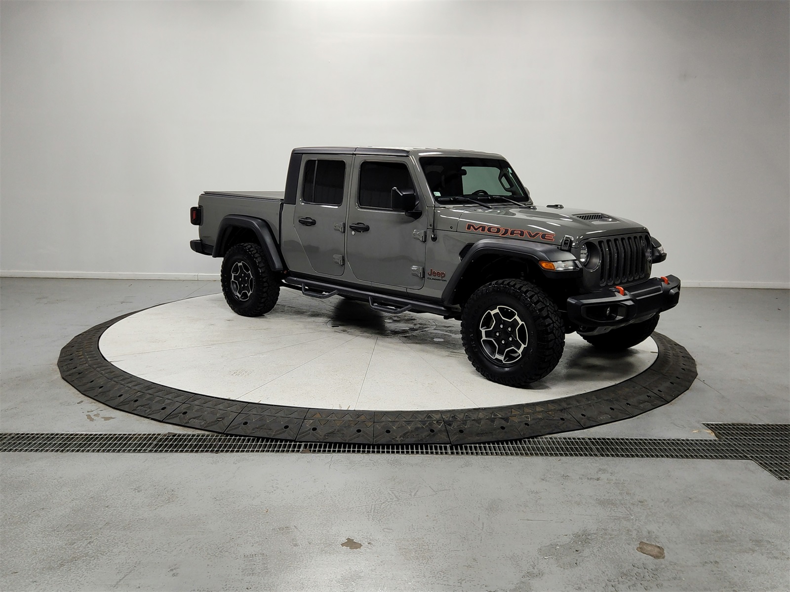 2021 Jeep Gladiator Mojave's photo