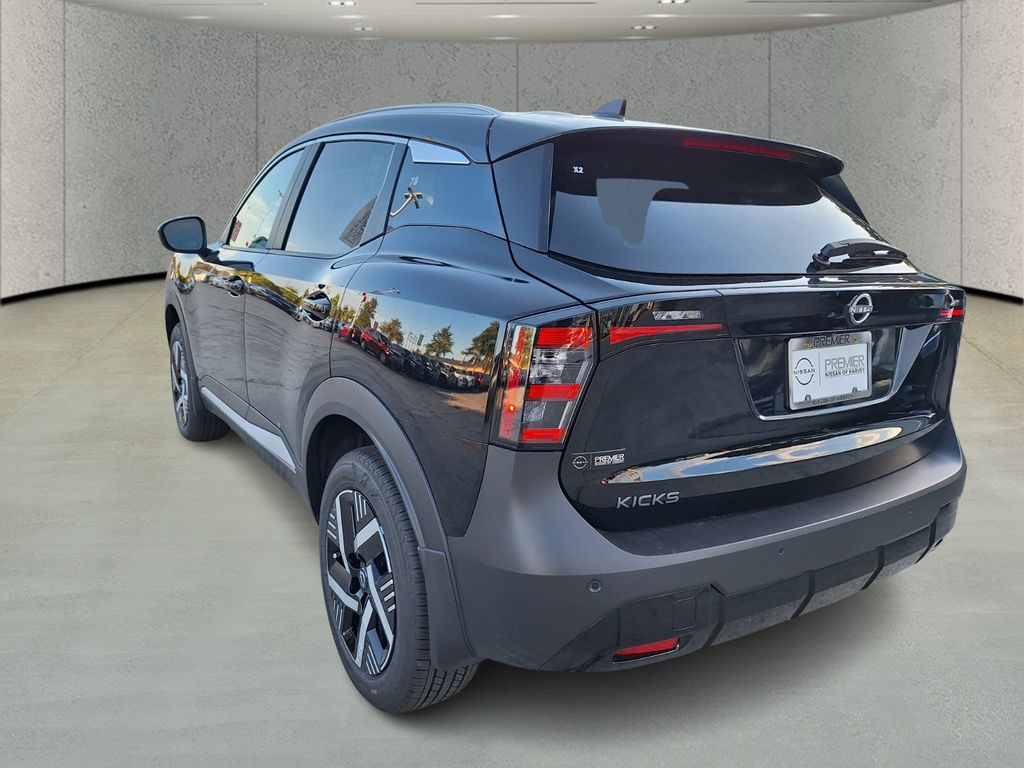2026 Nissan Kicks SV photo 3