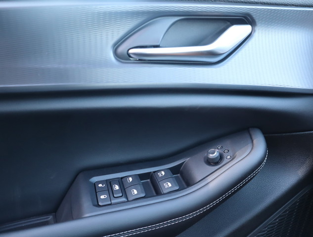 2024 Jeep Grand Cherokee Altitude photo 17