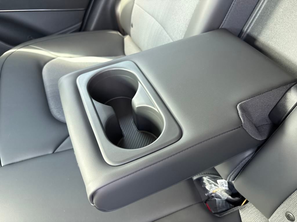 2025 Kia Niro EX photo 24
