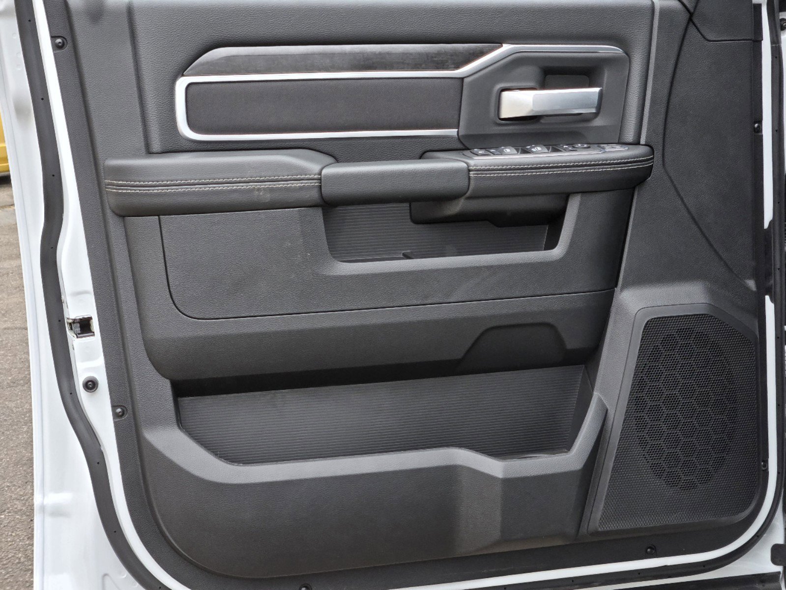 2024 Ram 2500 Big Horn photo 23