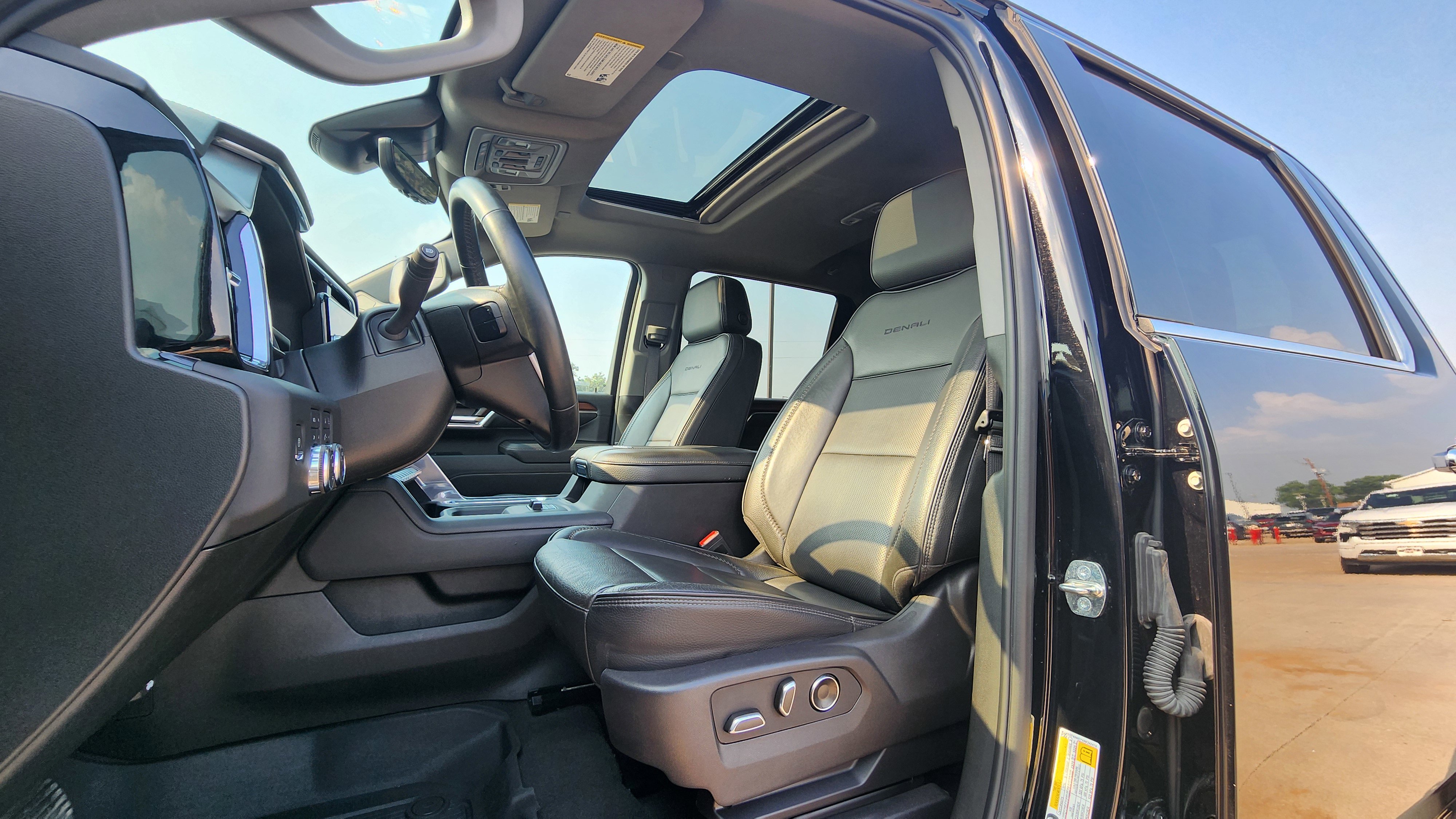 2024 Gmc Sierra 3500 HD Denali photo 11