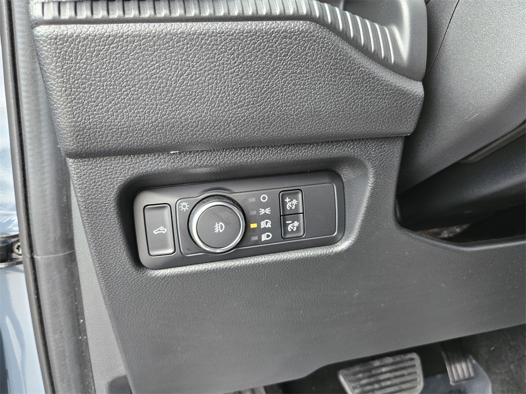 2025 Ford Ranger XLT photo 14