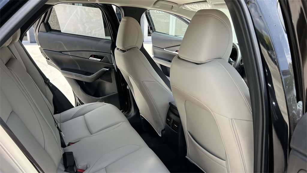 2025 Mazda CX-30 2.5 S Preferred photo 33