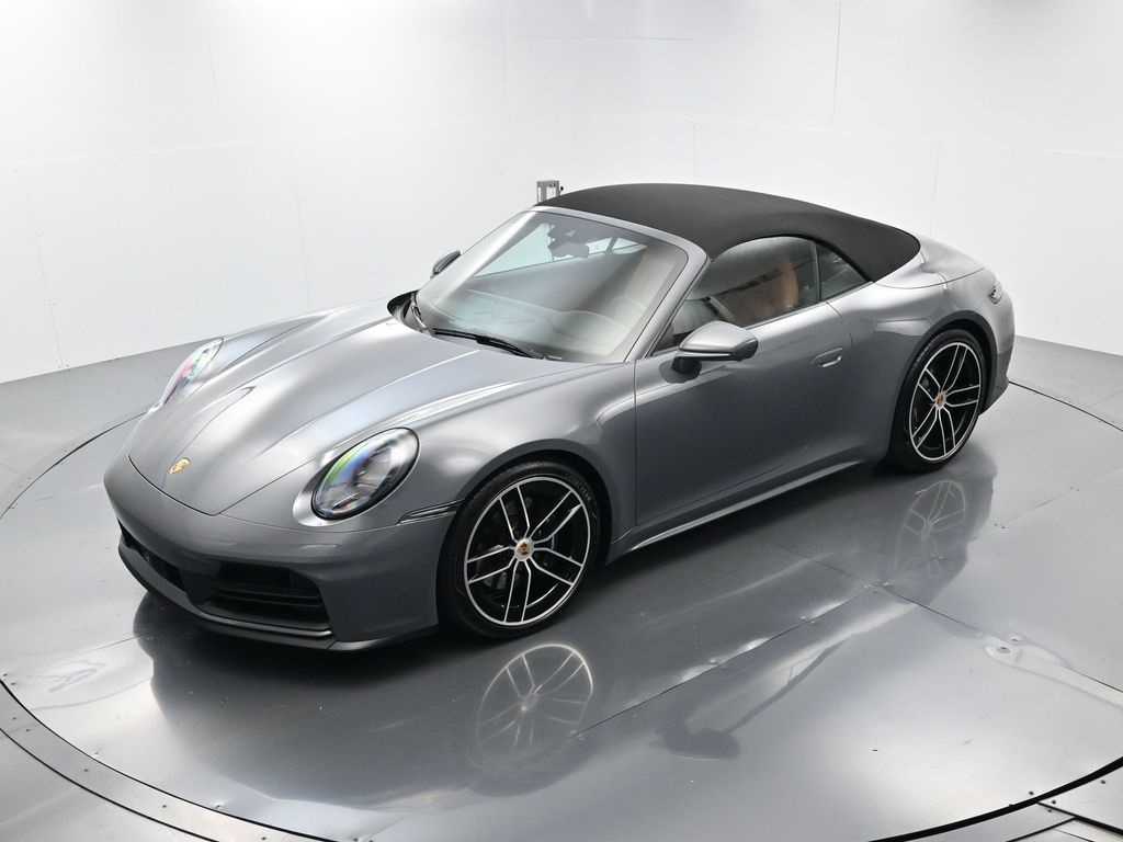 2025 Porsche 911 photo 31