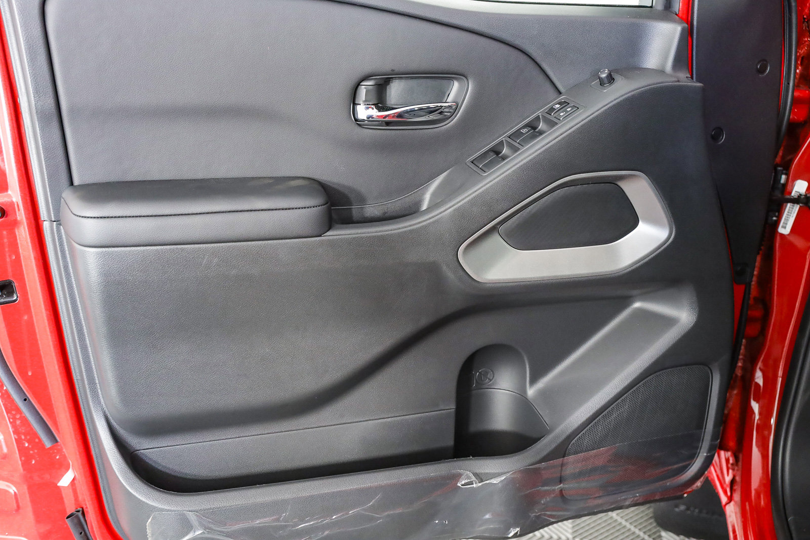 2025 Nissan Frontier SV photo 20