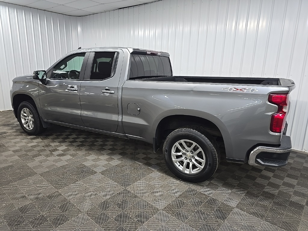 2020 Chevrolet Silverado 1500 LT photo 4