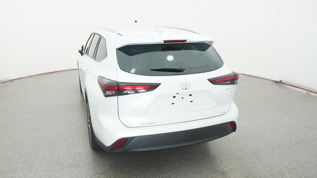 2025 Toyota Highlander Hybrid XLE photo 15