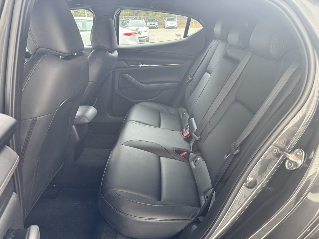 2019 Mazda Mazda3 Hatchback Base photo 4