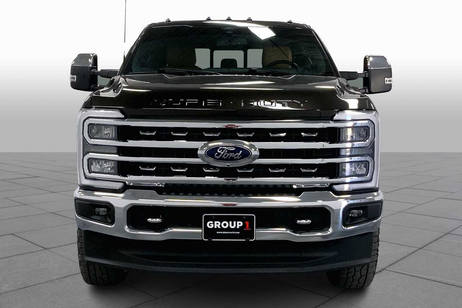 2024 Ford F-350 Lariat photo 4