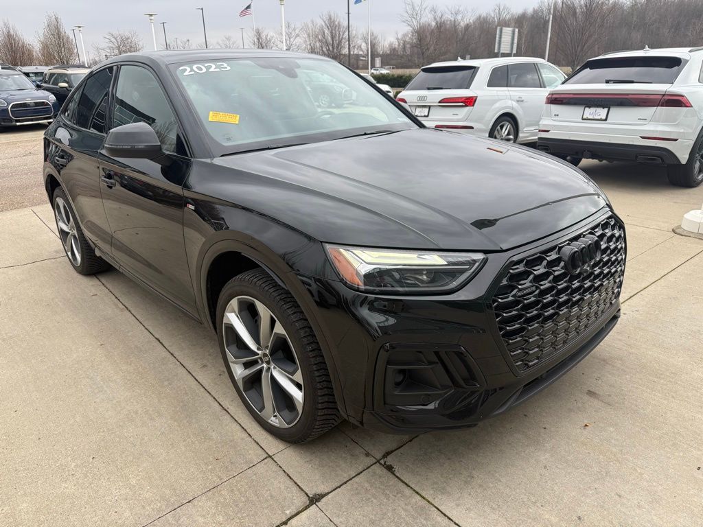 2023 Audi Q5 Sportback Premium Plus's photo