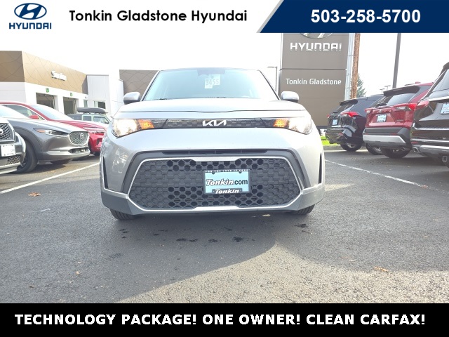 2023 Kia Soul LX photo 2