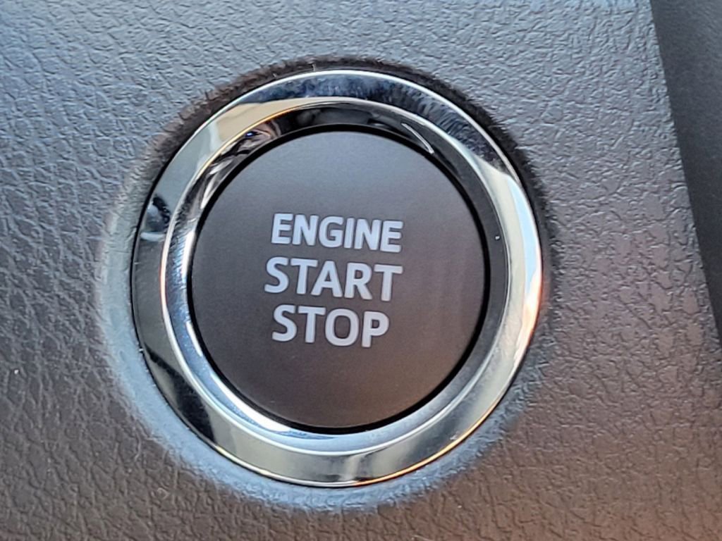 2024 Toyota Camry XSE V6 photo 8