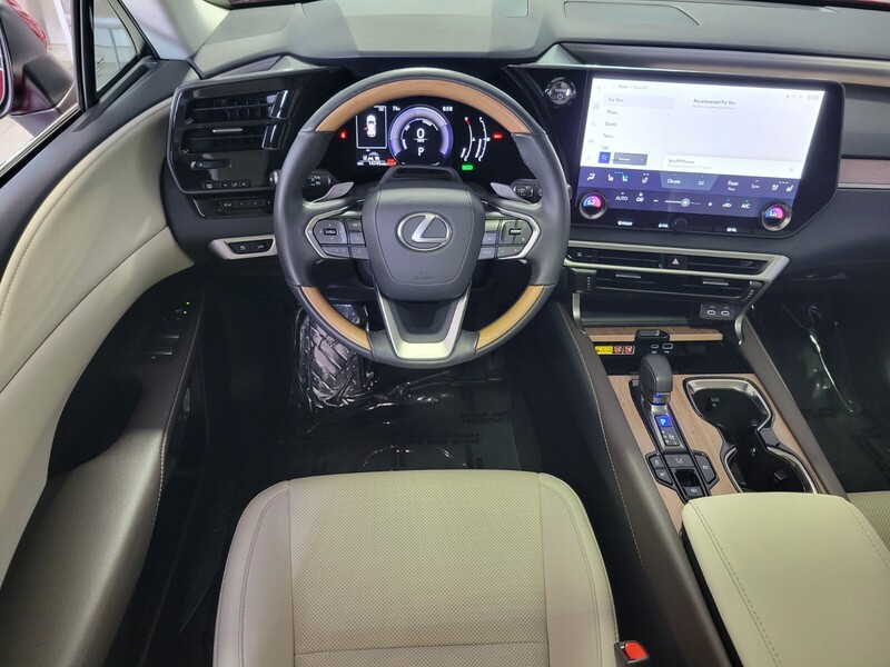 2024 Lexus RX 350h AWD photo 11