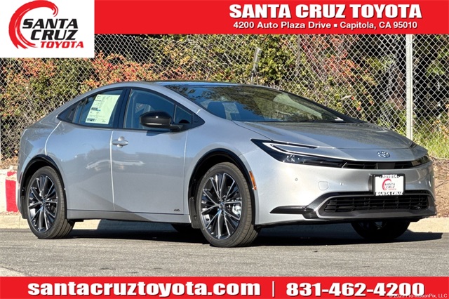 2026 Toyota Prius Limited's photo