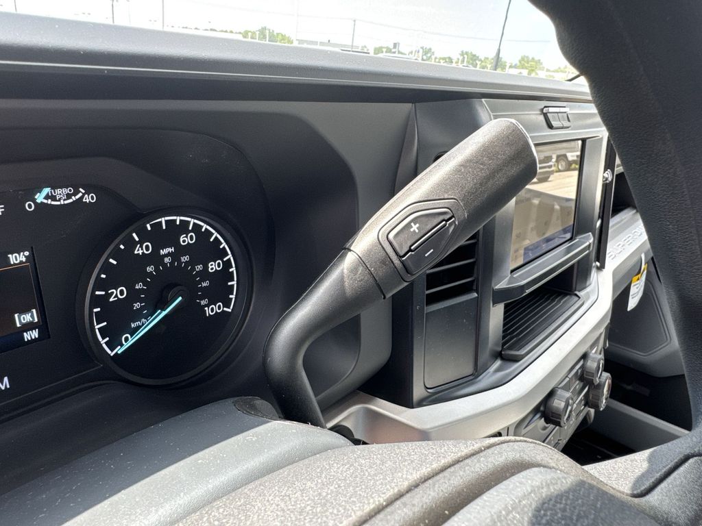 2025 Ford F-350 XL photo 20
