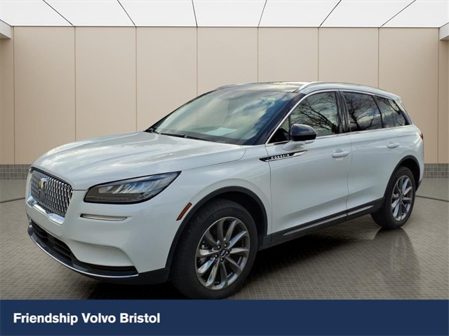 2021 Lincoln Corsair Base's photo