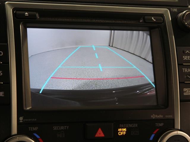 2014 Toyota Camry XLE V6 photo 13