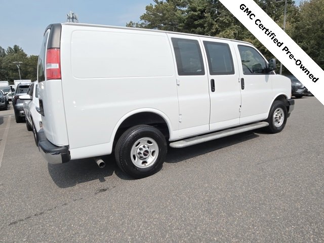 2023 Gmc Savana Cargo 2500 photo 3