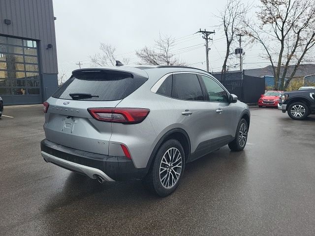 2024 Ford Escape Plug-In Hybrid Base photo 3