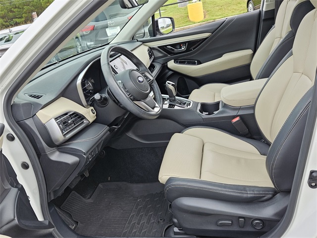 2020 Subaru Outback Limited photo 6
