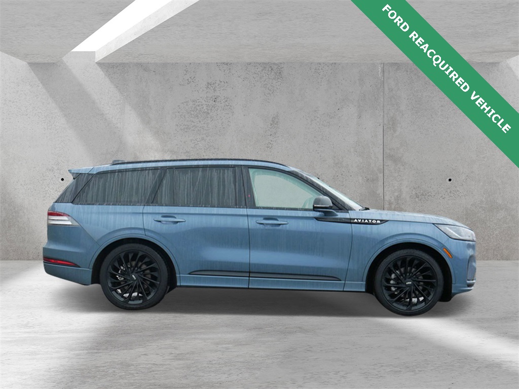 Used 2025 Lincoln Aviator Reserve with VIN 5LM5J7XC5SGL24320 for sale in White Bear Lake, Minnesota