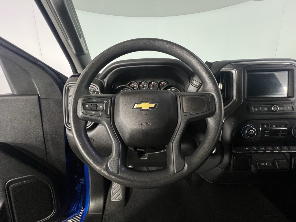 2022 Chevrolet Silverado 1500 Custom photo 10