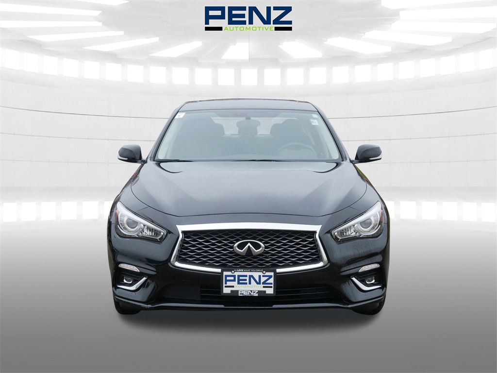 Used 2019 INFINITI Q50 LUXE with VIN JN1EV7AR2KM554555 for sale in Rochester, Minnesota