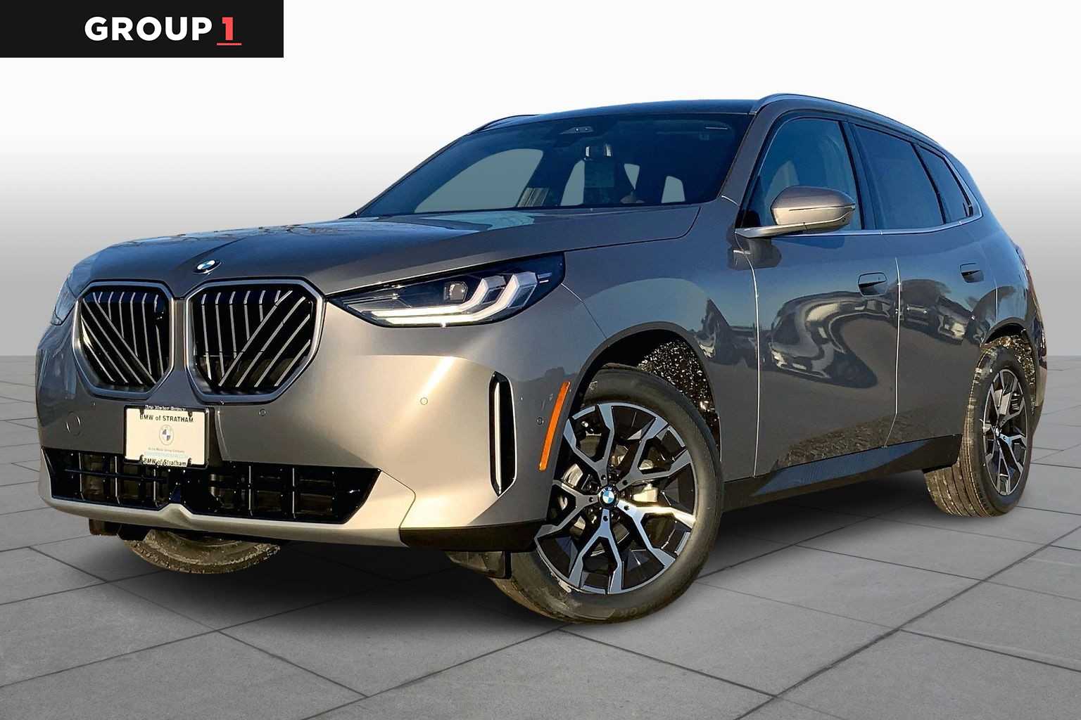 2026 BMW X3 30's photo