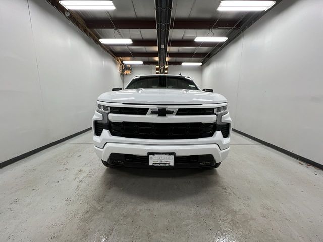 2024 Chevrolet Silverado 1500 RST photo 2