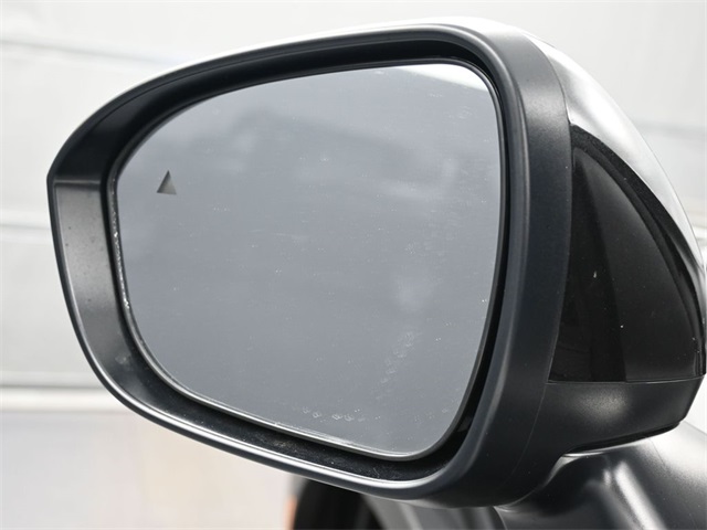 2025 Mitsubishi Outlander ES photo 4