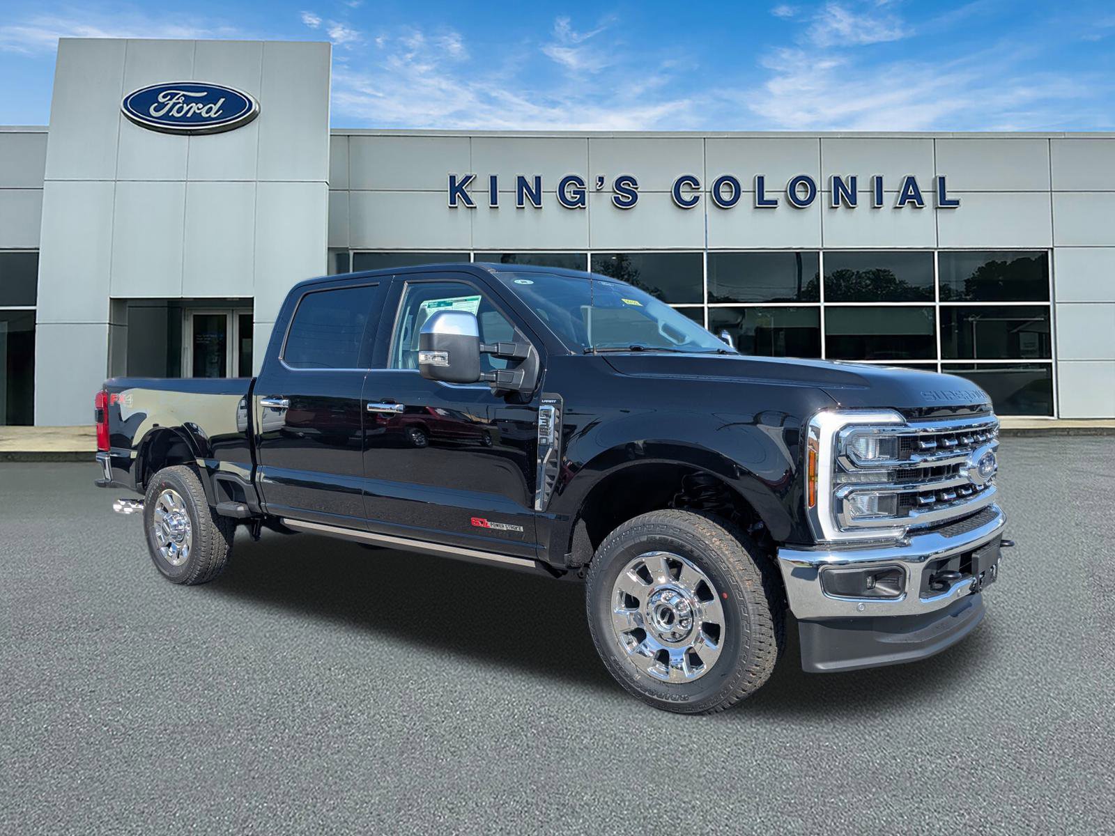 2025 Ford F-350 Super Duty Lariat's photo