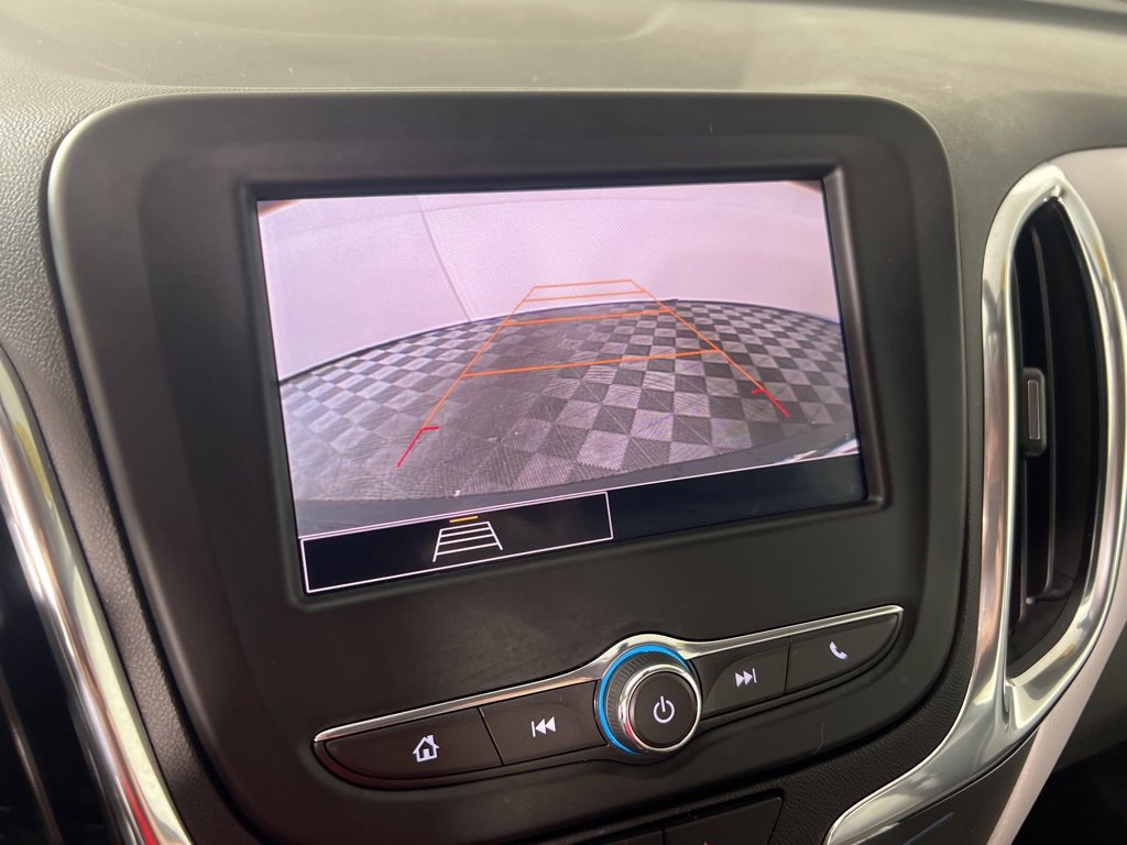 2023 Chevrolet Equinox LS photo 23