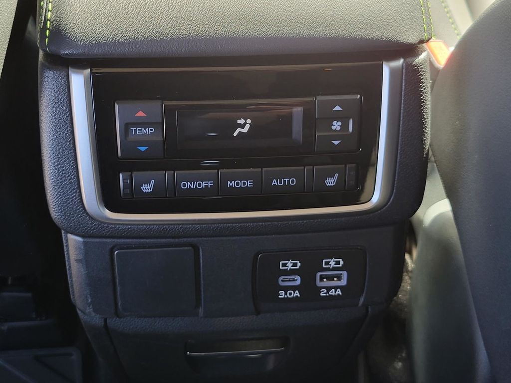 2023 Subaru Ascent Onyx Edition photo 15