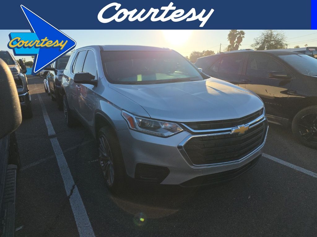 2020 Chevrolet Traverse LS's photo