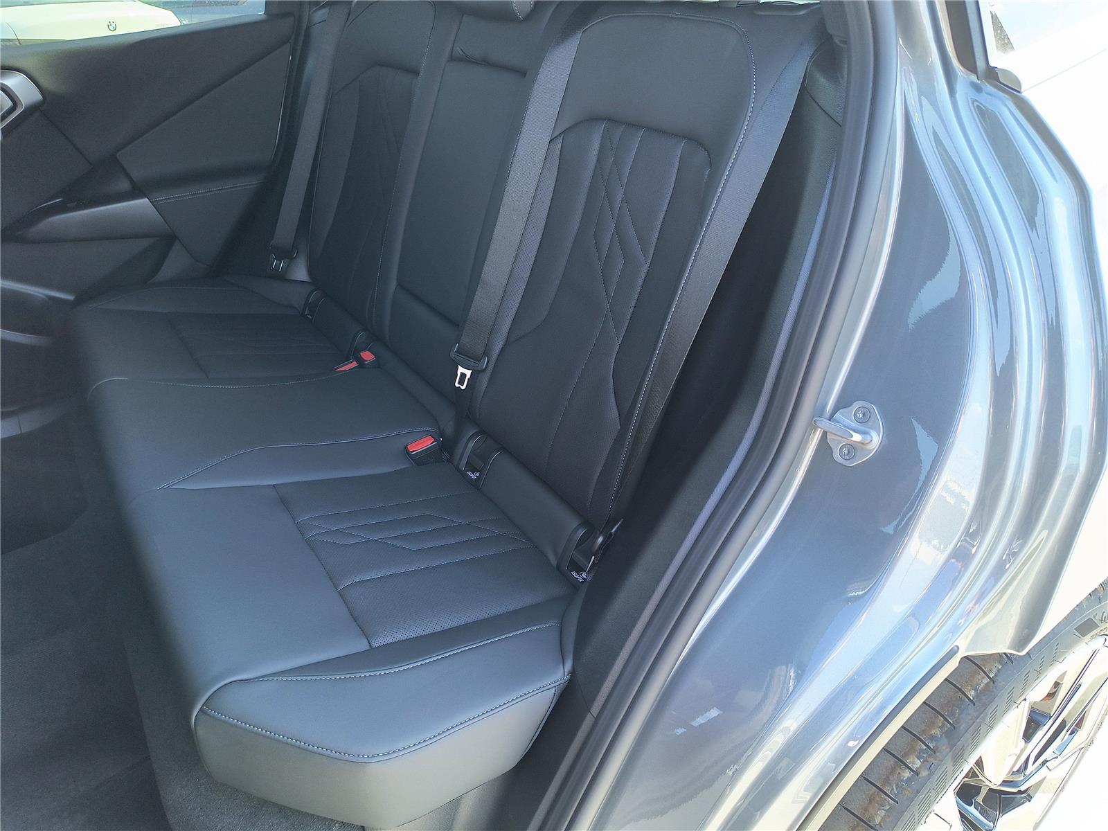 2026 Bmw X3 photo 10
