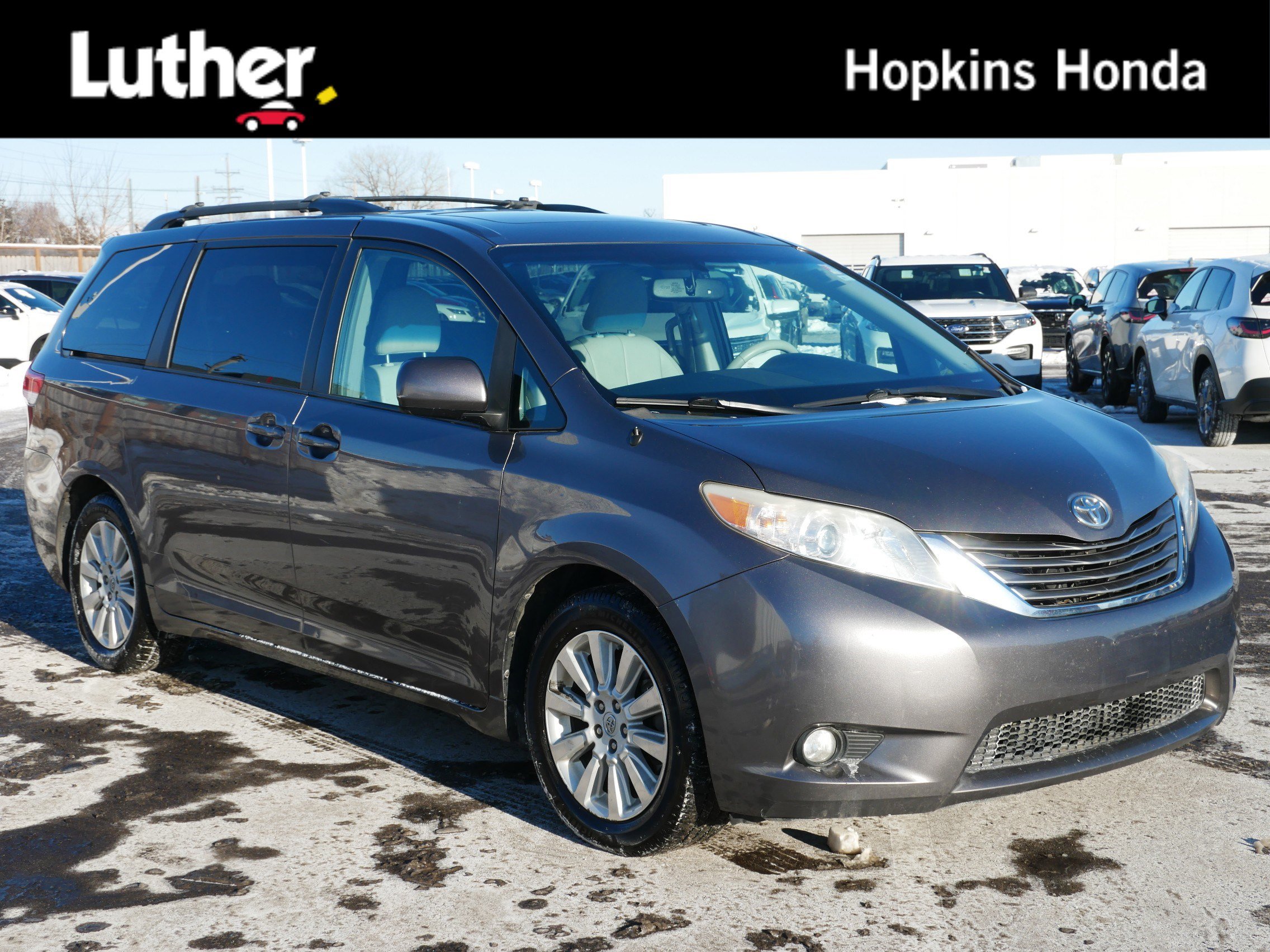 2014 Toyota Sienna XLE