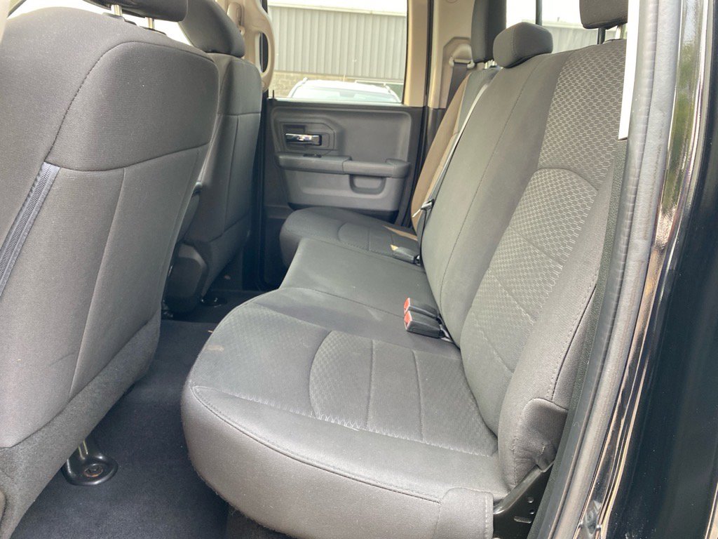 2020 Ram 1500 Classic Warlock photo 20