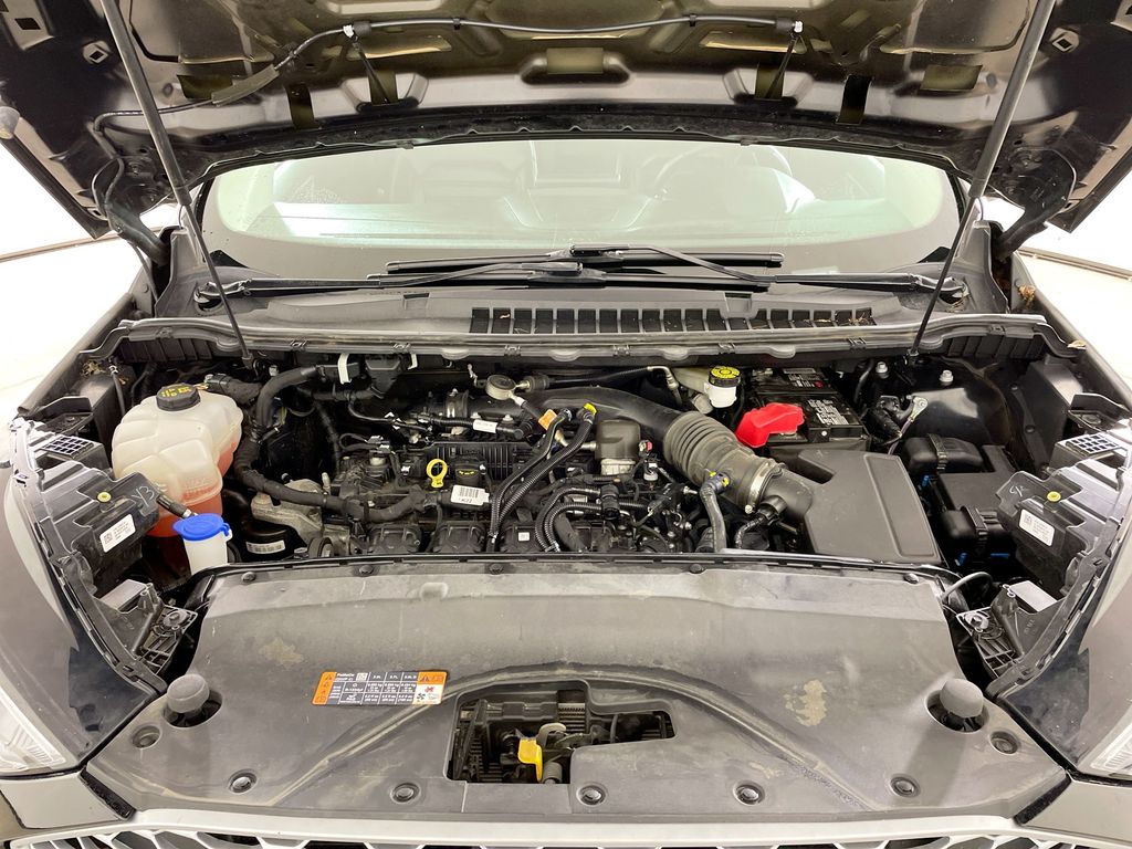 2023 Ford Edge SEL photo 29
