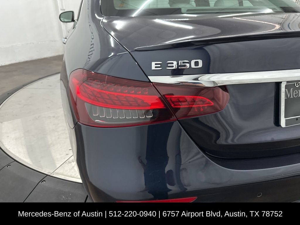 2022 Mercedes Benz E 350 photo 27