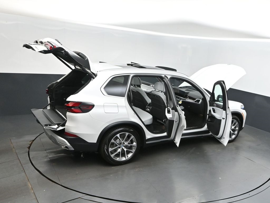 2026 Bmw X5 xDrive50e photo 46