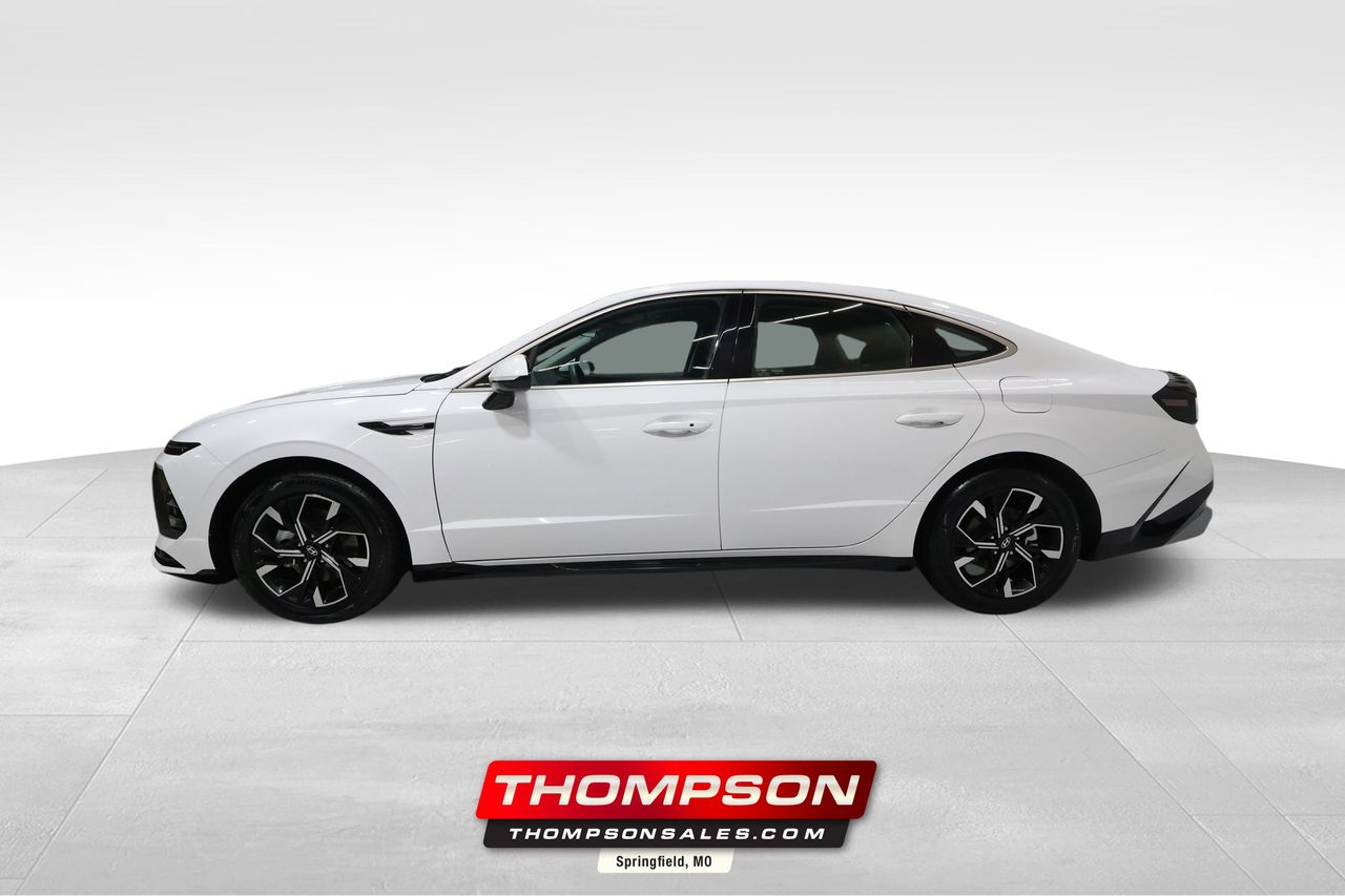 2025 Hyundai Sonata SEL's photo